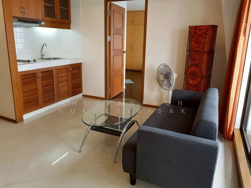 Diamond Tower, Bangkok, Silom, Bang Rak, Bangkok, 2 Bedrooms, 77 sqm, Condo For Rent, by Khlueanphon Nukulsirisak, 500478790 - DDproperty.com