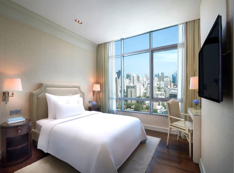 Oriental Residence, Bangkok, 110 Witthayu Road, Lumphini, Pathum Wan, Bangkok, 3 Bedrooms, 160 sqm, Apartment For Rent, by Khlueanphon Nukulsirisak, 500478809 - DDproperty.com