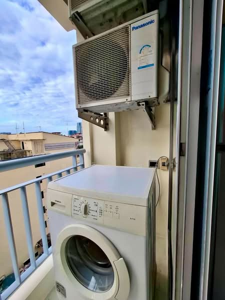 Life @ Phahon-Ari, Bangkok, 1415 Phaholyothin Road, Samsen Nai, Phaya Thai, Bangkok, 1 Bedroom, 30 sqm, Condo For Sale, by พีซ วินเนอร์, 500478811 - DDproperty.com