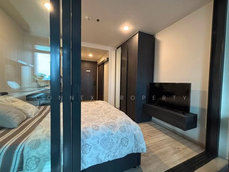 XT Huaikhwang, Bangkok, 244 Ratchadaphisek Road, Huai Khwang, Bangkok, 1 Bedroom, 30 sqm, Condo For Rent, by Connex Property, 500478824 - DDproperty.com