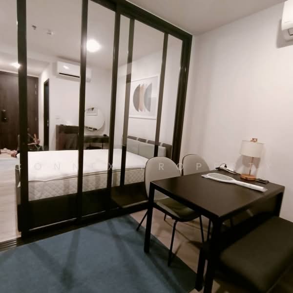 XT Huaikhwang, Bangkok, 244 Ratchadaphisek Road, Huai Khwang, Bangkok, 1 Bedroom, 32 sqm, Condo For Rent, by Connex Property, 500478826 - DDproperty.com