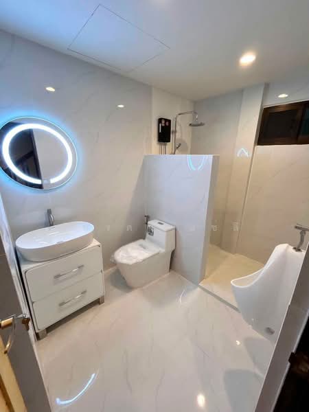 หมู่บ้านเพชรวิฑูรย์, Samut Prakan, เทพารักษ์, Thepharak, Muang Samut Prakarn, Samut Prakan, 4 Bedrooms, 200 sqm, Single Detached House For Sale, by Rinrada Saelee, 500478848 - DDproperty.com