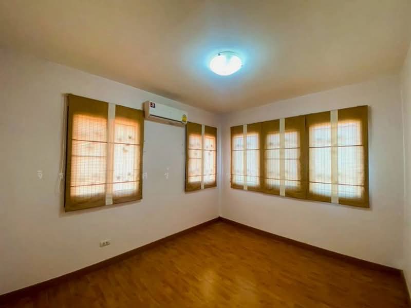 Pruksa Village 1 Lumlukka Klong 6, Pathum Thani, Soi Bueng Kham Phroi, Bung Kham Proi, Lam Luk Ka, Pathum Thani, 3 Bedrooms, 160 sqm, Single Detached House For Sale, by จิระเมศร์ วราสิทธิ์สิริ, 500478857 - DDproperty.com
