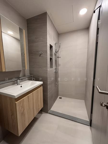 The Stage Mindscape Ratchada-Huai Khwang, Bangkok, Pracha Rat Bamphen Rd, Samsen Nok, Huai Khwang, Bangkok, 1 Bedroom, 34 sqm, Condo For Rent, by Holtop Property, 500478864 - DDproperty.com