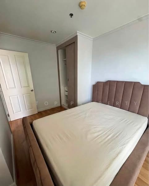 Lumpini Park Riverside Rama 3, Bangkok, 4 Rama 3 Road, Bang Pong Pang, Yan Nawa, Bangkok, 1 Bedroom, 30 sqm, Condo For Rent, by Holtop Property, 500478869 - DDproperty.com