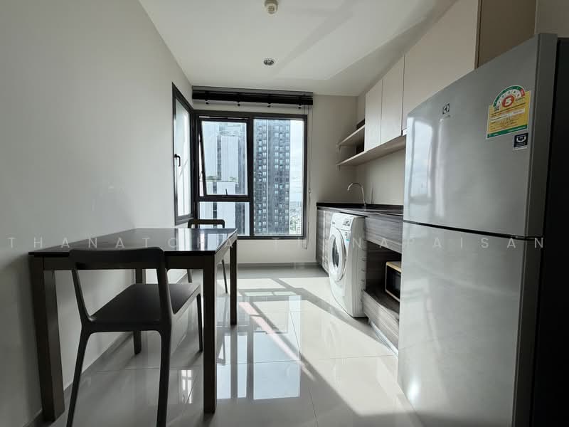 CENTRIC Ari Station, Bangkok, 27 Phahonyothin Road, Samsen Nai, Phaya Thai, Bangkok, 1 Bedroom, 33 sqm, Condo For Sale, by Thanatcha Thanapaisan, 500478879 - DDproperty.com