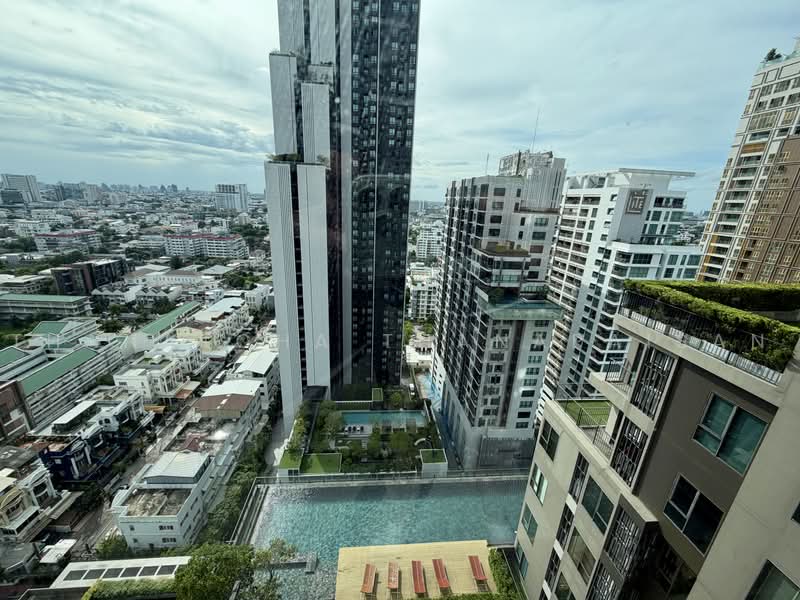 CENTRIC Ari Station, Bangkok, 27 Phahonyothin Road, Samsen Nai, Phaya Thai, Bangkok, 1 Bedroom, 33 sqm, Condo For Sale, by Thanatcha Thanapaisan, 500478879 - DDproperty.com