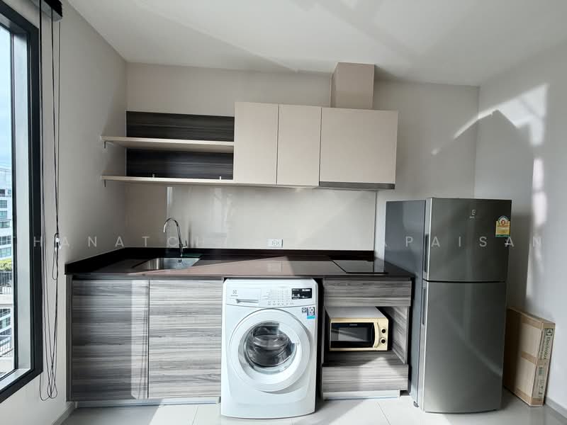 CENTRIC Ari Station, Bangkok, 27 Phahonyothin Road, Samsen Nai, Phaya Thai, Bangkok, 1 Bedroom, 33 sqm, Condo For Sale, by Thanatcha Thanapaisan, 500478879 - DDproperty.com