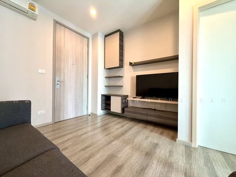 CENTRIC Ari Station, Bangkok, 27 Phahonyothin Road, Samsen Nai, Phaya Thai, Bangkok, 1 Bedroom, 33 sqm, Condo For Sale, by Thanatcha Thanapaisan, 500478879 - DDproperty.com