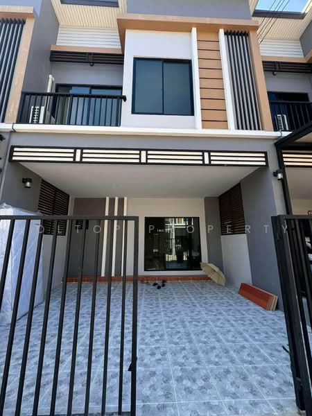 The Atrium, Bangkok, 10220, Khlong Tanon, Sai Mai, Bangkok, 3 Bedrooms, 1 sqm, Townhouse For Rent, by Holtop Property, 500478884 - DDproperty.com