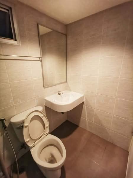 Lumpini Ville On Nut-Lat Krabang 2, Bangkok, Soi On Nut 88/3, On Nut Road, Prawet, Bangkok, 1 Bedroom, 30 sqm, Condo For Sale, by Kulanat Ananvutisombat, 500478894 - DDproperty.com