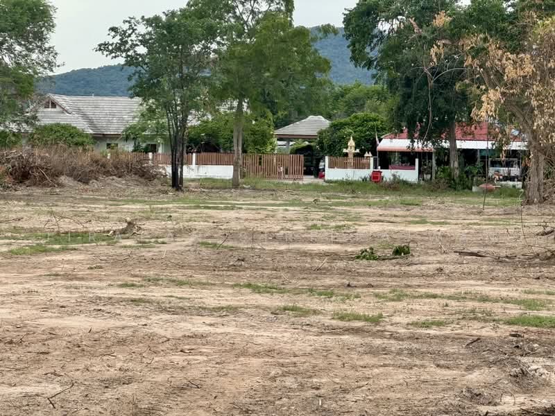 Sell land Hua Hin facing Phet Kasem Road 136 meters opposite Dusit Thani Hua Hin Hotel, Prachuap Khiri Khan, ถนนเพชรเกษม, Hua Hin, Prachuap Khiri Khan, , 19,512 sqm, Land For Sale, by Jirapan Siripraiwan, 500478898 - DDproperty.com
