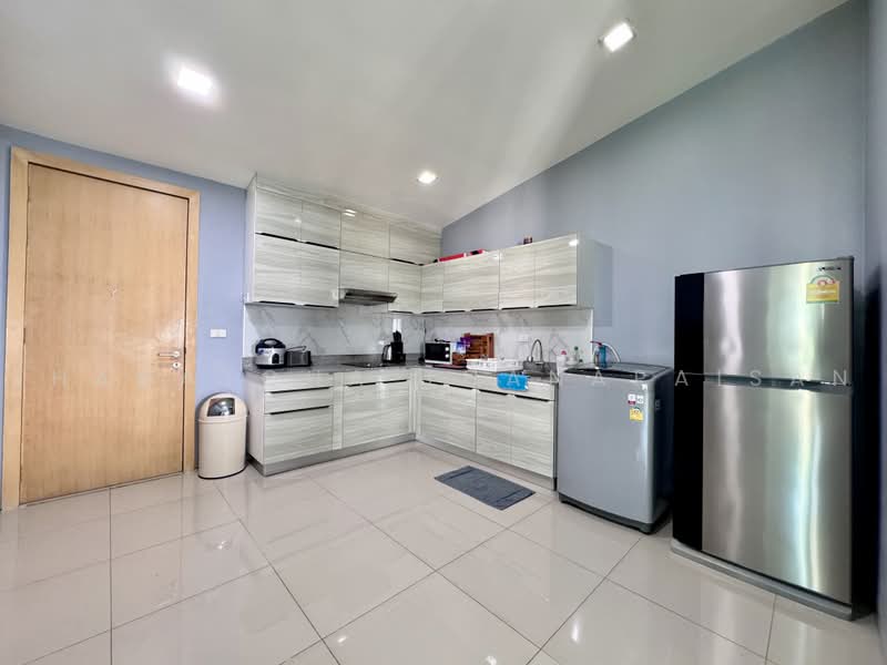 Villa Rachakhru, Bangkok, Soi Phaholyothin 5, Samsen Nai, Phaya Thai, Bangkok, 2 Bedrooms, 76 sqm, Condo For Sale, by Thanatcha Thanapaisan, 500478903 - DDproperty.com