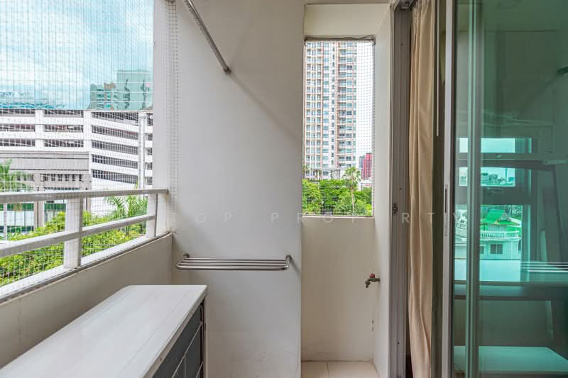 Harmony Living Paholyothin 11, Bangkok, 22 Soi Phahon Yothin 11, Samsen Nai, Phaya Thai, Bangkok, 3 Bedrooms, 140 sqm, Condo For Rent, by Holtop Property, 500478910 - DDproperty.com