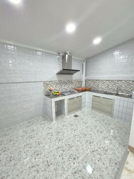 Moobaan Pimthong Nawamin, Bangkok, Soi Sudsanguan, Khlong Chaokhun Sing, Wang Thonglang, Bangkok, 2 Bedrooms, 80 sqm, Townhouse For Sale, by นภัสศรณ์ วงศ์สินไทยกร (นันท์), 500478913 - DDproperty.com