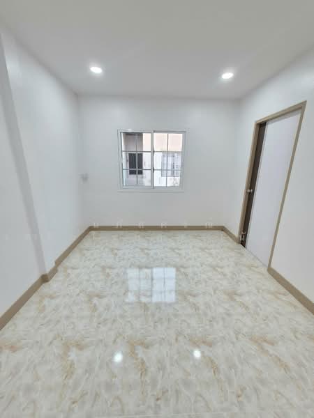 Moobaan Pimthong Nawamin, Bangkok, Soi Sudsanguan, Khlong Chaokhun Sing, Wang Thonglang, Bangkok, 2 Bedrooms, 80 sqm, Townhouse For Sale, by นภัสศรณ์ วงศ์สินไทยกร (นันท์), 500478913 - DDproperty.com