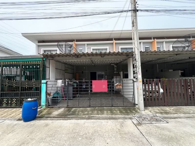 แฟมิลี่ ซิตี้ ทาวน์ 6, Chon Buri (Pattaya), Na Pa, Muang Chon Buri, Chon Buri (Pattaya), 3 Bedrooms, 100 sqm, Townhouse For Sale, by The Best Property เจต, 500478918 - DDproperty.com