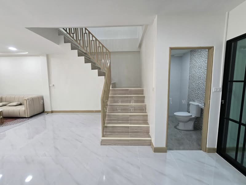 Muang Ramintra, Bangkok, Sam Wa Tawan Tok, Khlong Sam Wa, Bangkok, 3 Bedrooms, 80 sqm, Townhouse For Sale, by นภัสศรณ์ วงศ์สินไทยกร (นันท์), 500478919 - DDproperty.com