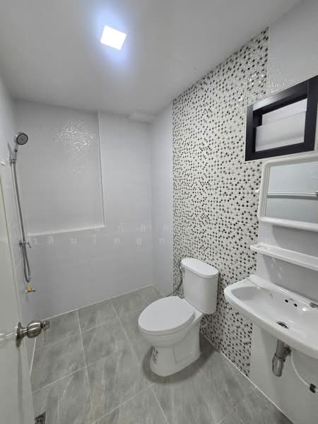 Muang Ramintra, Bangkok, Sam Wa Tawan Tok, Khlong Sam Wa, Bangkok, 3 Bedrooms, 80 sqm, Townhouse For Sale, by นภัสศรณ์ วงศ์สินไทยกร (นันท์), 500478919 - DDproperty.com