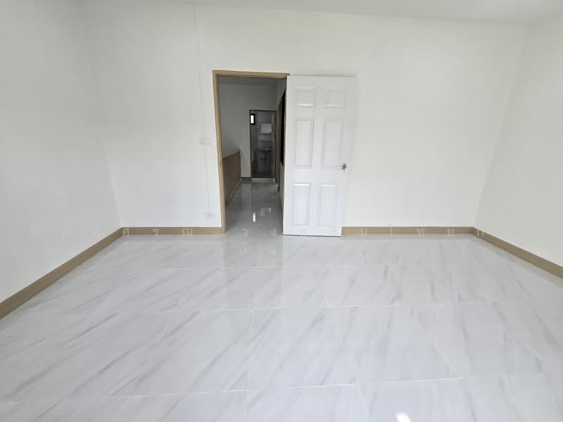 Muang Ramintra, Bangkok, Sam Wa Tawan Tok, Khlong Sam Wa, Bangkok, 3 Bedrooms, 80 sqm, Townhouse For Sale, by นภัสศรณ์ วงศ์สินไทยกร (นันท์), 500478919 - DDproperty.com