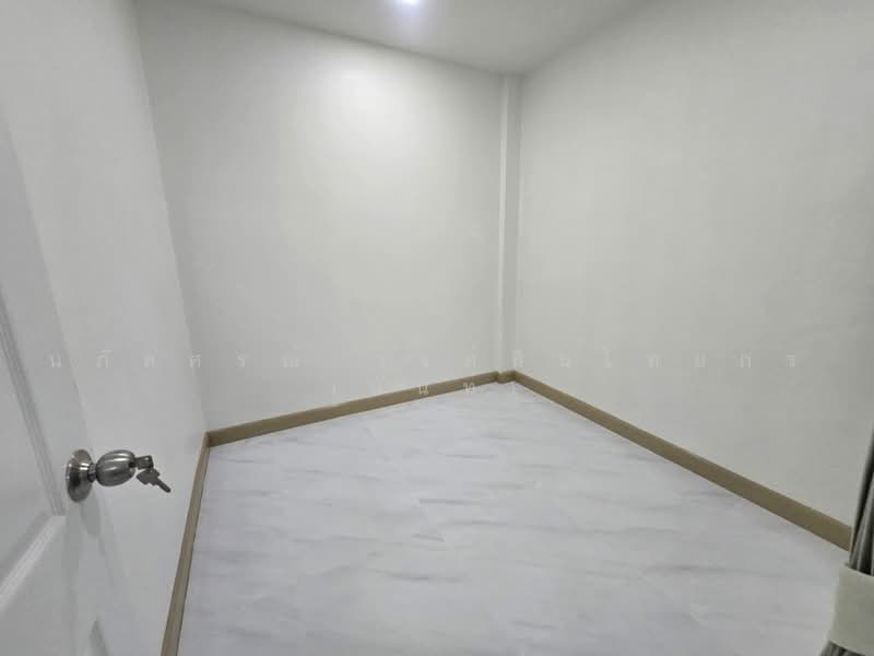 Muang Ramintra, Bangkok, Sam Wa Tawan Tok, Khlong Sam Wa, Bangkok, 3 Bedrooms, 80 sqm, Townhouse For Sale, by นภัสศรณ์ วงศ์สินไทยกร (นันท์), 500478919 - DDproperty.com