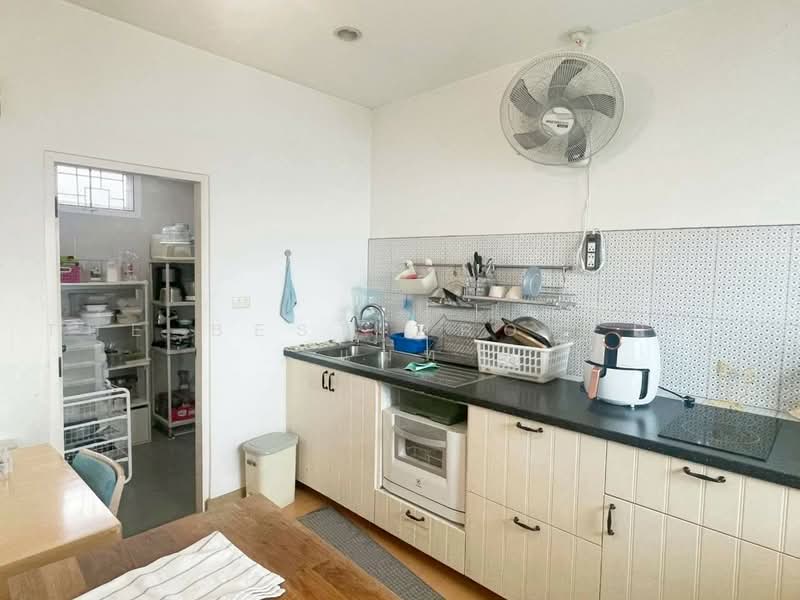 The Estate Srinakarin 1, Bangkok, Soi On Nut 46, Suan Luang, Bangkok, 3 Bedrooms, 100 sqm, Townhouse For Sale, by The Best Property แมท, 500478926 - DDproperty.com