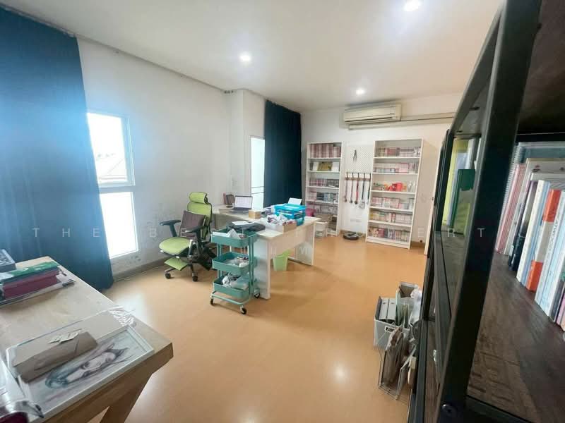 The Estate Srinakarin 1, Bangkok, Soi On Nut 46, Suan Luang, Bangkok, 3 Bedrooms, 100 sqm, Townhouse For Sale, by The Best Property แมท, 500478926 - DDproperty.com