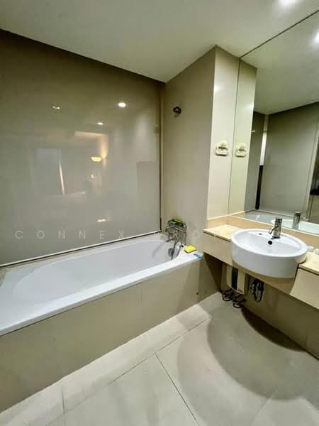 The Rajdamri, Bangkok, Ratchadamri Road, Lumphini, Pathum Wan, Bangkok, 1 Bedroom, 45 sqm, Condo For Rent, by Connex Property, 500478930 - DDproperty.com