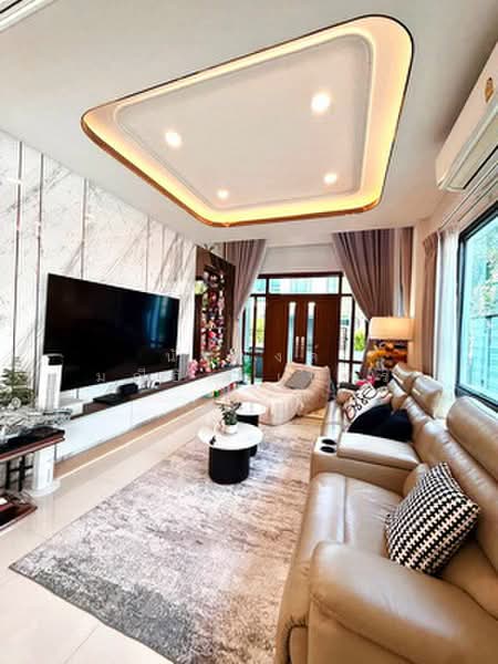 The City Ekkamai-Ladprao, Bangkok, Pradit Manutham Road, Phlapphla, Wang Thonglang, Bangkok, 4 Bedrooms, 310 sqm, Single Detached House For Rent, by นัฐพงค์ มณีอัครเนตร, 500478957 - DDproperty.com