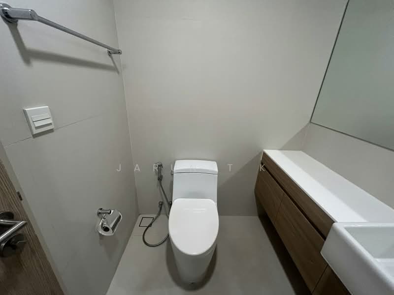 Noble Ambience Sukhumvit 42, Bangkok, 55 Suk Chai Alley, Khong Tan, Khlong Toei, Bangkok, 1 Bedroom, 34 sqm, Condo For Rent, by Jarunat K, 500478960 - DDproperty.com