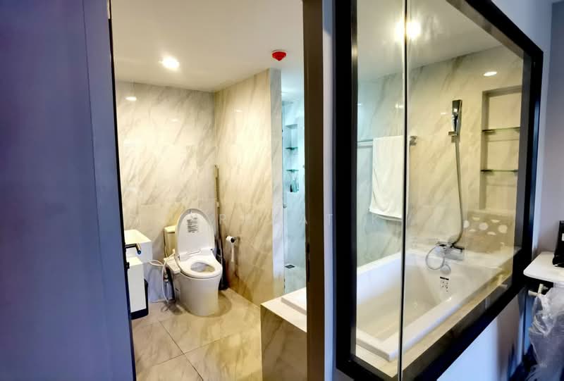 IDEO Mobi Sukhumvit 40, Bangkok, Soi Sukhumvit 40, Phra Kanong, Khlong Toei, Bangkok, 1 Bedroom, 49 sqm, Condo For Rent, by Jarunat K, 500478976 - DDproperty.com