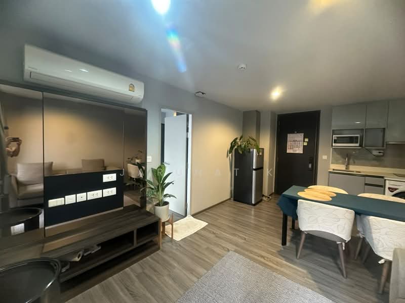 IDEO Mobi Sukhumvit 40, Bangkok, Soi Sukhumvit 40, Phra Kanong, Khlong Toei, Bangkok, 1 Bedroom, 49 sqm, Condo For Rent, by Jarunat K, 500478976 - DDproperty.com