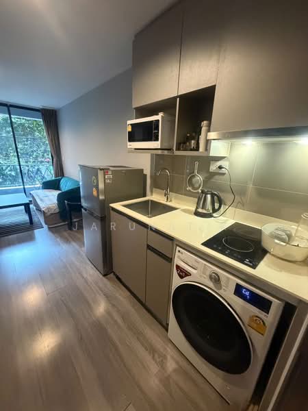 IDEO Mobi Sukhumvit 40, Bangkok, Soi Sukhumvit 40, Phra Kanong, Khlong Toei, Bangkok, 1 Bedroom, 42 sqm, Condo For Rent, by Jarunat K, 500478980 - DDproperty.com