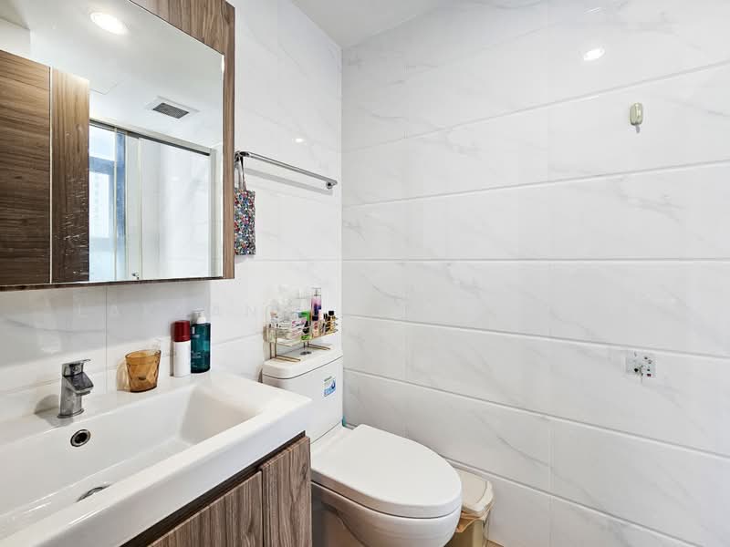 Artisan Ratchada, Bangkok, 99 Tienruammitr Road, Huai Khwang, Bangkok, 2 Bedrooms, 72 sqm, Condo For Sale, by Laksana Chaichana, 500479020 - DDproperty.com