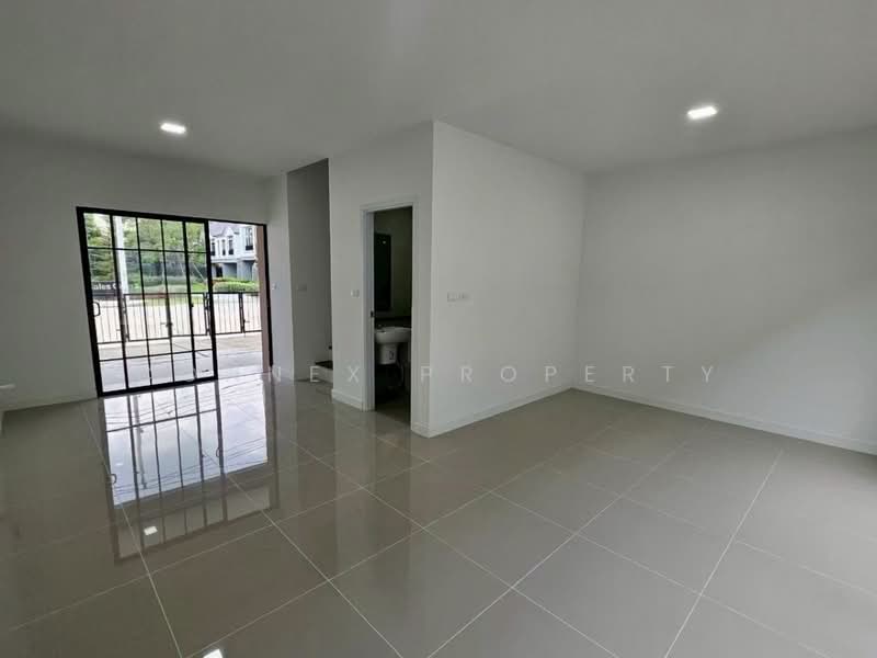 The Connect Minburi-Nimitmai, Bangkok, Min Buri, Bangkok, 3 Bedrooms, 110 sqm, Townhouse For Rent, by Connex Property, 500479028 - DDproperty.com