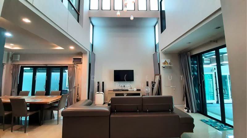 Supalai Essence Suanluang, Bangkok, Prawet, Bangkok, 5 Bedrooms, 400 sqm, Single Detached House For Sale, by Pimyada (Beauty) Apipong, 500479124 - DDproperty.com
