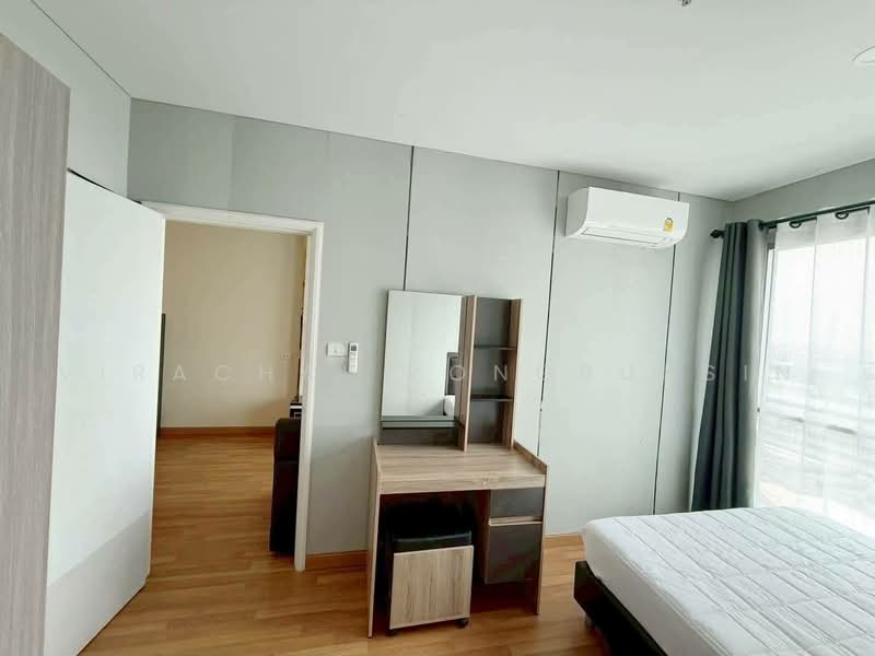 Lumpini Place Ratchada-Sathu, Bangkok, 501 3 Sathu Pradit 27 Alley, Chong Nonsi, Yan Nawa, Bangkok, 1 Bedroom, 29 sqm, Condo For Rent, by Virachai Vongbunsin, 500479137 - DDproperty.com