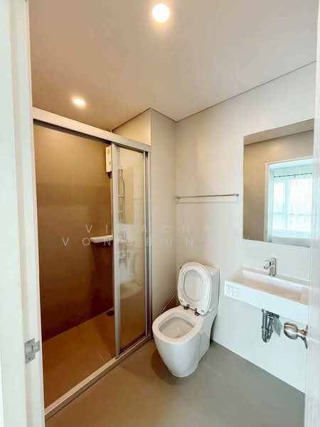 Lumpini Place Ratchada-Sathu, Bangkok, 501 3 Sathu Pradit 27 Alley, Chong Nonsi, Yan Nawa, Bangkok, 1 Bedroom, 29 sqm, Condo For Rent, by Virachai Vongbunsin, 500479137 - DDproperty.com