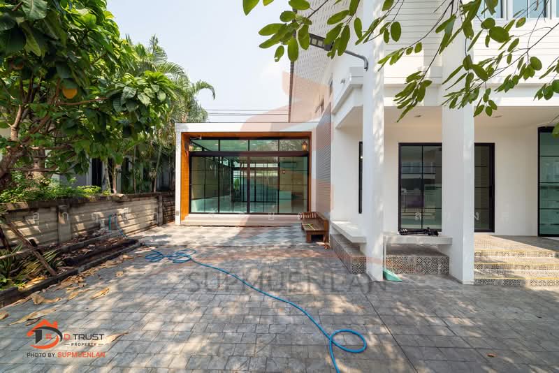 Habitia Motif Panya-Ramintra, Bangkok, Panya Intra Road, Sam Wa Tawan Tok, Khlong Sam Wa, Bangkok, 4 Bedrooms, 208 sqm, Single Detached House For Rent, by อุกฤษฎ์ สัตย์ตระกูลวงศ์, 500479145 - DDproperty.com