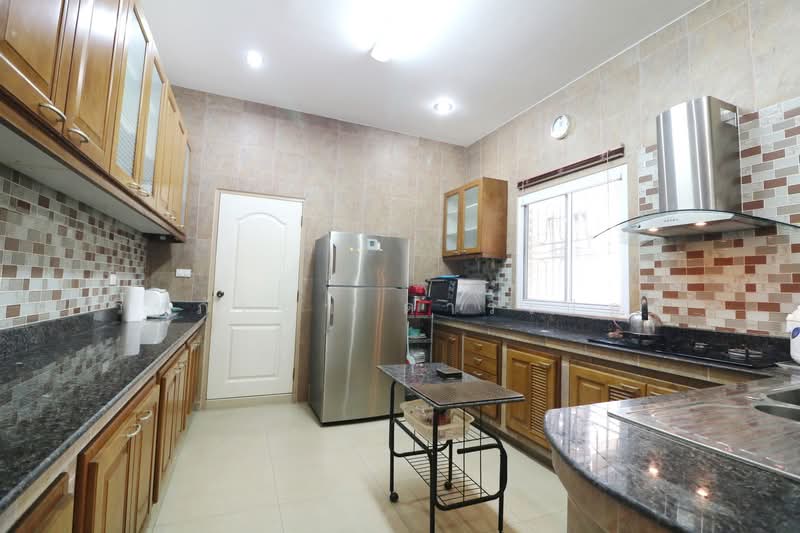 Quality 4-Brm, 3 Bth Home in City Center Khon Kaen, Khon Kaen, Nai Muang, Muang Khon Kaen, Khon Kaen, 4 Bedrooms, 230 sqm, Single Detached House For Sale, by วีรภัทรา ดาร์เปอร์, 500479155 - DDproperty.com