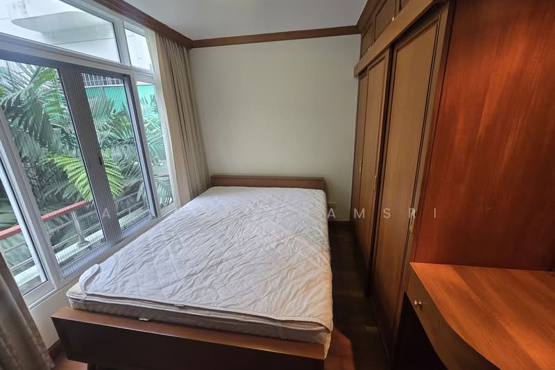 Land with 2 houses for sale in Phrom Phong, Bangkok, Sukhumvit 22, Khlong Toei, Bangkok, 6 Bedrooms, 268 sqm, Single Detached House For Sale, by Ailada Ngamsri, 500479169 - DDproperty.com