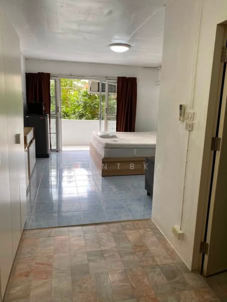 Family Park Condominium, Bangkok, 48 Soi Ladprao 48 separate 3 Ladprao Road, Samsen Nok, Huai Khwang, Bangkok, 1 Bedroom, 30 sqm, Condo For Rent, by Agentbkk, 500479177 - DDproperty.com