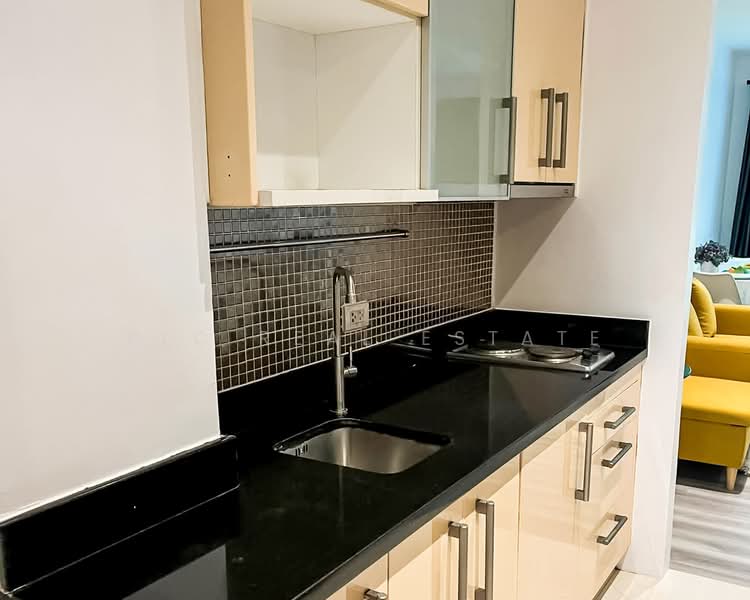 Diamond Suites Resort : ไดมอนด์สวีท คอนโดมีเนียม, ชลบุรี, ถ.ทัพพระยา, หนองปรือ, บางละมุง, ชลบุรี, 52 ตร.ม., คอนโด ขาย, โดย PLC real estate, 500479181 - DDproperty.com