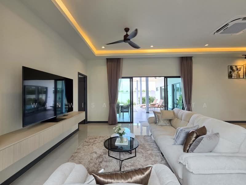 Huahin 112, Prachuap Khiri Khan, Thap Tai, Hua Hin, Prachuap Khiri Khan, 3 Bedrooms, 240 sqm, Villa For Sale, by Wanwisa Scopetta, 500479197 - DDproperty.com