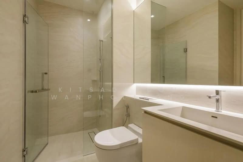The Strand Thonglor, Bangkok, 36 Soi Sukhumvit 55, Khlong Tan Nua, Watthana, Bangkok, 2 Bedrooms, 95 sqm, Condo For Rent, by Kitsadapoom Wanpholthong, 500479212 - DDproperty.com