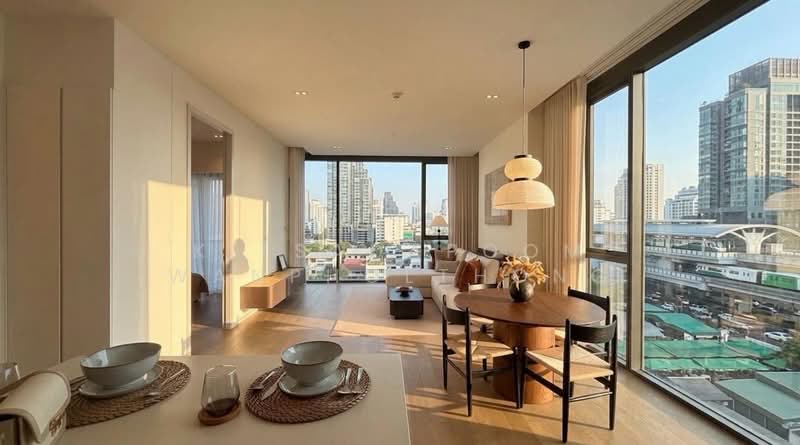 The Strand Thonglor, Bangkok, 36 Soi Sukhumvit 55, Khlong Tan Nua, Watthana, Bangkok, 2 Bedrooms, 95 sqm, Condo For Rent, by Kitsadapoom Wanpholthong, 500479212 - DDproperty.com