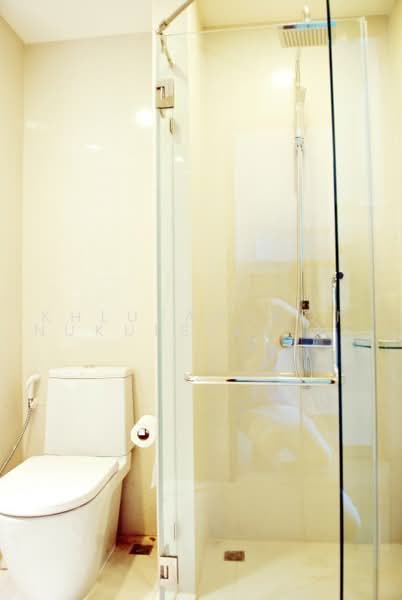 Sky Walk Residences, Bangkok, 1599 Sukhumvit Road, Phra Kanong Nua, Watthana, Bangkok, 1 Bedroom, 40 sqm, Condo For Rent, by Khlueanphon Nukulsirisak, 500479258 - DDproperty.com