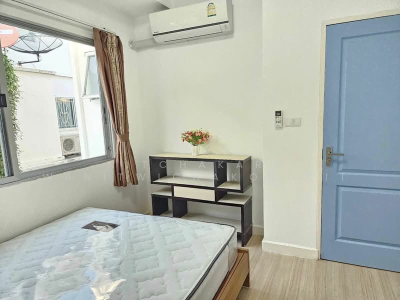 Baan Mai Rama 9 - Srinakarin, Bangkok, Soi Krungthep Kreetha 7, Hua Mak, Bang Kapi, Bangkok, 3 Bedrooms, 150 sqm, Townhouse For Rent, by Nitchakarn Wanitwichakornkit, 500479267 - DDproperty.com
