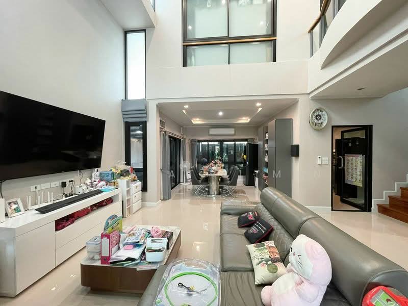 Supalai Essence Suanluang, Bangkok, Prawet, Bangkok, 5 Bedrooms, 321 sqm, Single Detached House For Sale, by Jutarat Jitmun, 500479270 - DDproperty.com