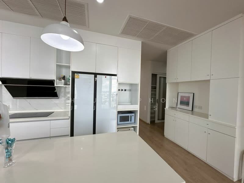 Noble BE19 Sukhumvit, Bangkok, 89 Sukhumvit 19 Alley, Khlong Tan Nua, Watthana, Bangkok, 3 Bedrooms, 125 sqm, Condo For Rent, by Khlueanphon Nukulsirisak, 500479282 - DDproperty.com